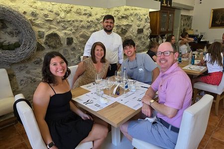 Pompeii : Oil and Wine Tasting Tour with Premium Lunch