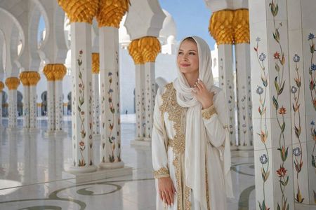 Full-Day Abu Dhabi City Tour from Dubai Including Lunch