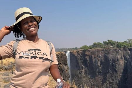 Guided Tour of the Falls Experience Both Zimbabwe and Zambia