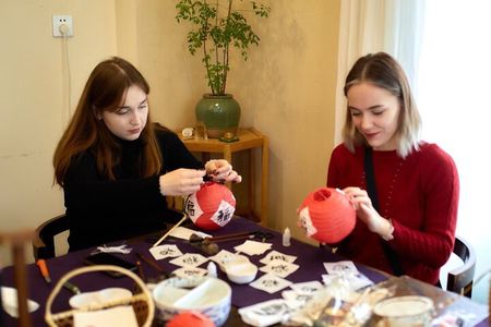 1h Chinese Ink Art Experience: Calligraphy & Painting in Shanghai