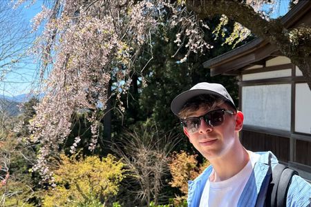 Full Day Hiking Tour at Mt.Takao including Hot Spring