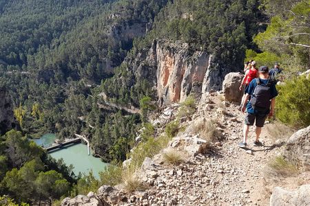 Montanejos: Do an Epic Hike and Swim in Thermal Waters