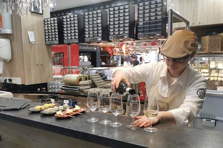 Halles de Lyon Paul Bocuse Tasting and Lunch Food Tour