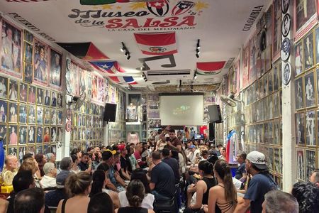  Discover La Topa Tolondra + 2 Salsa Museums Tour