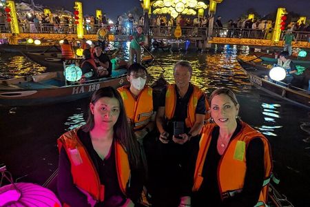 MARBLE MOUNTAIN-AM PHU Cave & HOI AN -Colourful Lantern Boat Ride