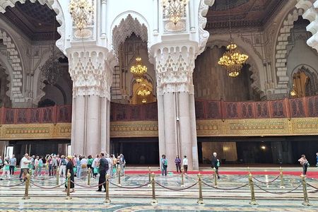 Private tour of casablanca and our lady of lourdes