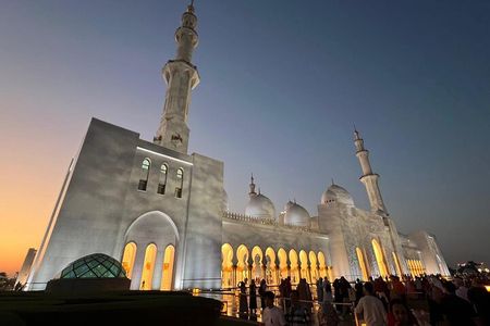 Private Abu Dhabi City Tour with Pick up from Dubai or Abu Dhabi