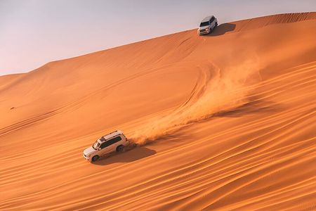 Desert Safari Dubai with Dune Bashing, BBQ Dinner & Entertainment