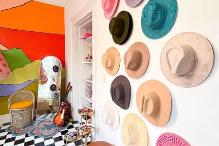 DIY Hat Bar Experience in Savannah