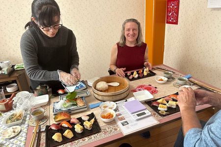 Private Kyoto Sushi Cooking Class & Tea Ceremony with Emika