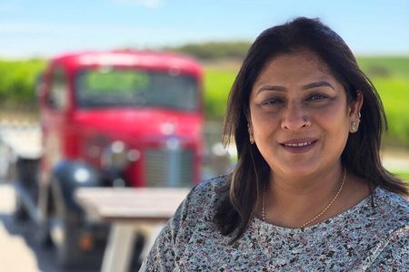 McLaren Vale with d'arenberg Tour (4 tastings & Lunch included)