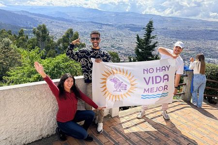 Bogotá's Heavenly Heights: Monserrate and Guadalupe with Snack