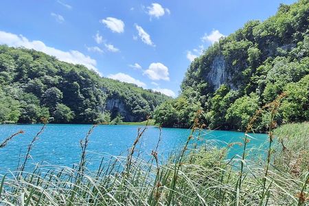 Private transfer: Zagreb - Split with Plitvice Lakes private tour