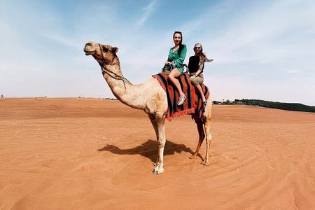 Dubai Evening Safari Explorers with Premium Camp & Camel Riding