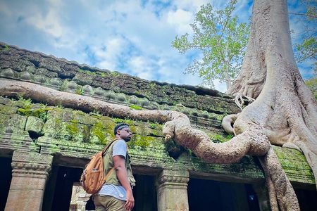 Private Angkor Wat Exploring Tour (Sunset or Sunrise)