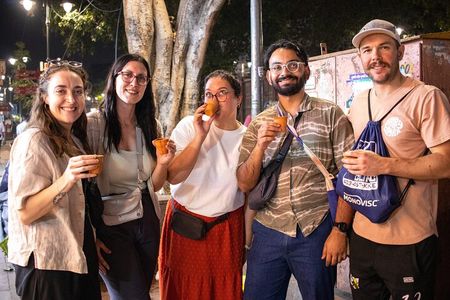 Old Delhi Night Food Tour - Kitchens & Local Stories