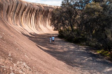 Wave Rock, York and Aboriginal Cultural Day Tour from Perth