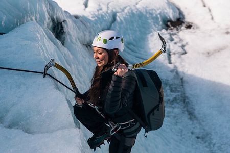 Glacier Xtreme: Vatnajökull Ice Climbing + Hike from Skaftafell