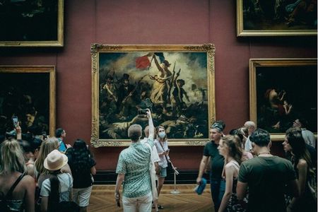 Louvre Museum Experience – Group, Private, or Solo