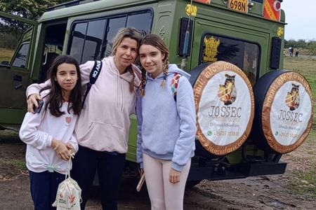 6 Days Masai Mara, L Nakuru, L Naivasha, Amboseli 4X4 Jeep safari