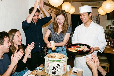 Tokyo Sushi Making Class : Sake Ceremony & Matcha Experience