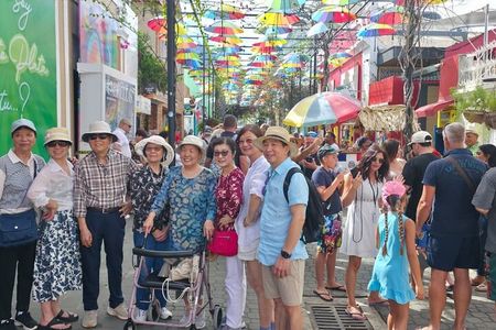Ambar Chocolate Puerto Plata Culture and Colored Umbrella