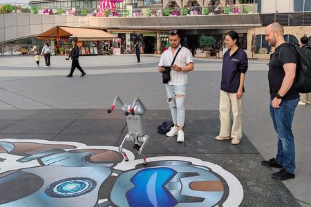 From Hong Kong: Shenzhen Tech Experience Tour with Visa Support