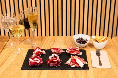 Jamón Experience Masterclass: The Ultimate Ham & Cava Tasting