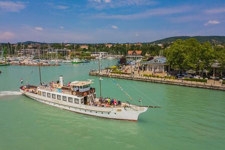 See the Hungarian Sea: Lake Balaton