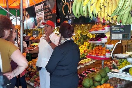 Lima HUARIQUES / Hidden Places : Ceviche and Pisco Sour