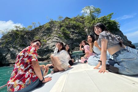 Isla Tortuga Premium: snorkeling, Monkeys & Private Beach Spot