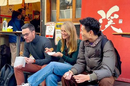 Tokyo : Authentic Local Street Food ( Pick 7 food and 1 drink )