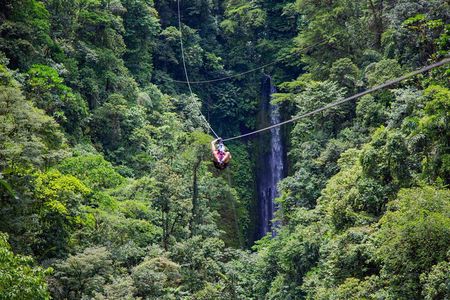 Rafting Class II-III and Zipline Tour from La Fortuna and Arenal