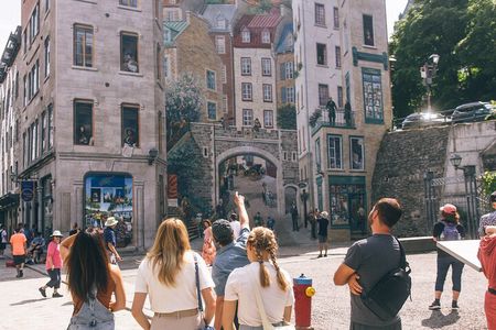 Old Quebec Art Galleries Private Walking Tour
