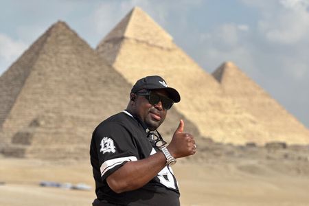 Private Giza Pyramids, Sphinx & Hidden Tomb of Queen Meresankh