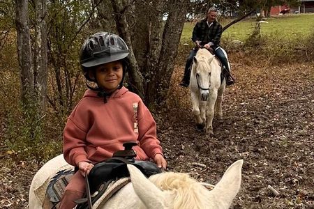 45 Minute Scenic Horseback Trail Ride