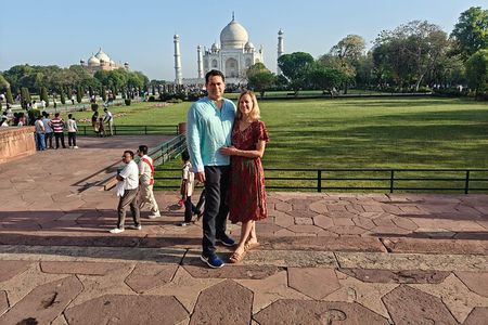 Taj Mahal Sameday Magic From Delhi By Private Vehicle