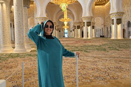 Abu Dhabi City Tour with Grand Mosque & Louvre Museum Ticket