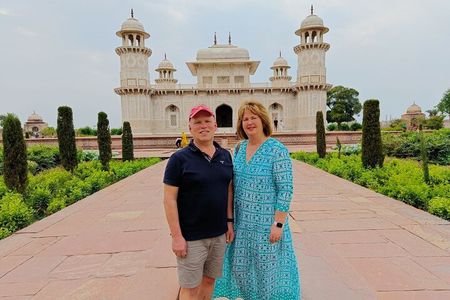 Baby Taj & Mehtab Bagh Private Sunset Evening Tour