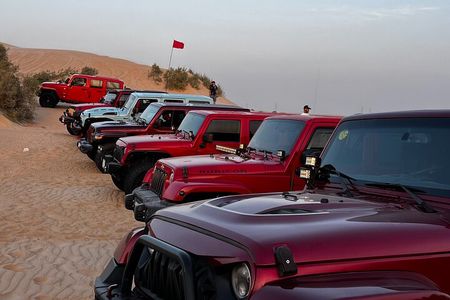 Desert Safari tour to Alasfar Lake in 4WD Jeep