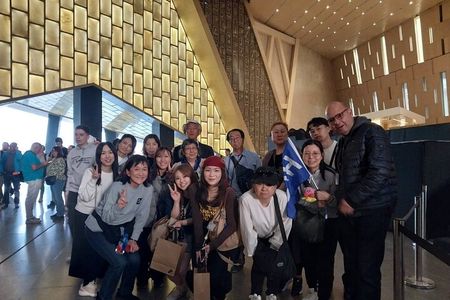 Cairo to Giza Tour to Pyramids, GEM, Old Cairo and Expert Guide