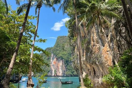 Krabi Hong Island Escape: Morning & Sunset Boat Tour