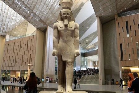 Hurghada to Cairo Small Group Tour GEM and Giza Pyramids