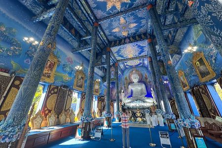 Best of Chiang Rai: 7 Major Sites & River View Buffet