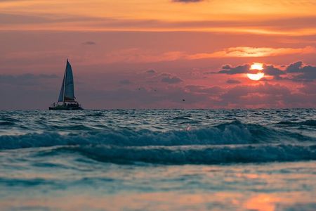 Private Sunset & Dolphin Sightseeing Sail on Lazy Daze Catamaran
