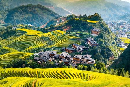 Private Day Tour to Longji Rice Terraces and Long Hair Village from Guilin