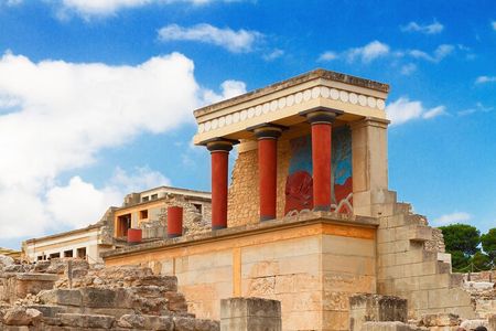 Irakleion: Knossos Palace Ticket & Audio Tour on Your Phone