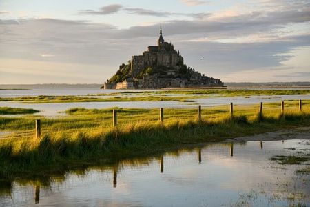 Mont Saint-Michel Day Trip from Paris with Guided Tour