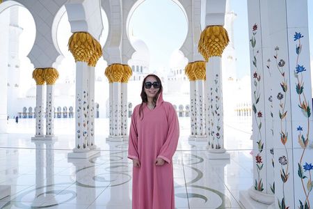 Private Abu Dhabi City Tour with Grand Mosque and Louvre Museum