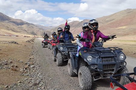 Mountain of Colors in a quad bike second shift departure from Cusco